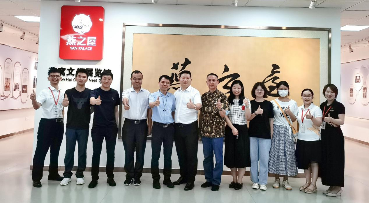 在研討中進(jìn)步！中國(guó)食品發(fā)酵工業(yè)研究院一行參訪燕之屋透明工廠